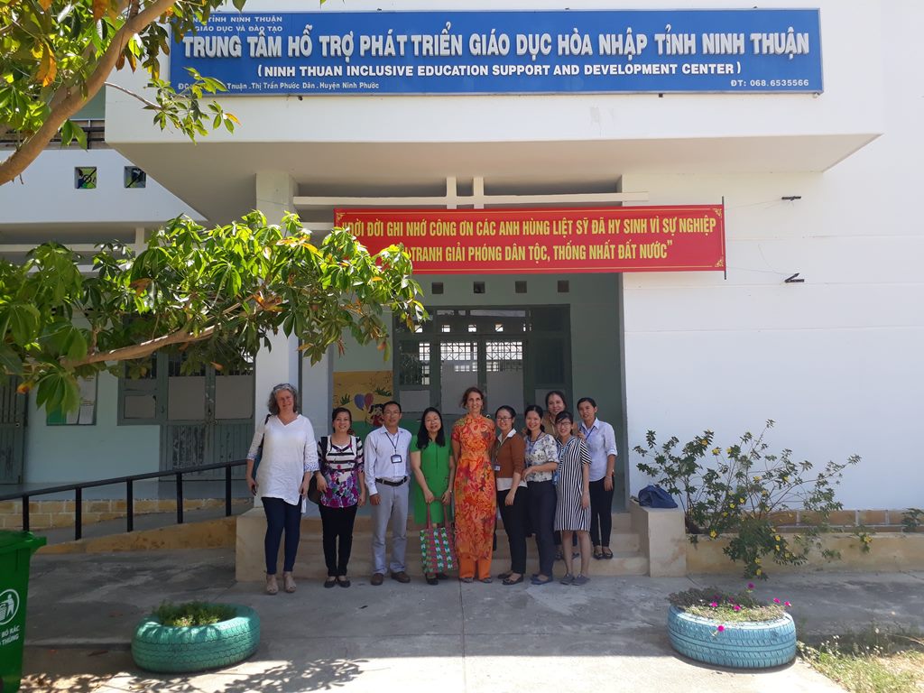 Đoàn công tác về nghiên cứu giảm thiểu rủi ro thiên tai cho trẻ em của Unicef Việt Nam đến thăm và làm việc Trung tâm Hỗ trợ phát triển giáo dục hòa nhập tỉnh Ninh Thuận
