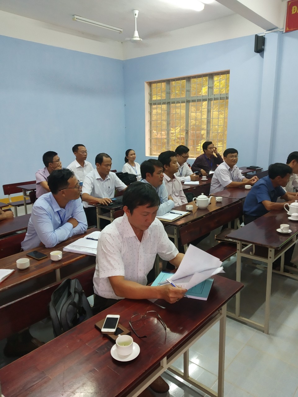 Đoàn đánh giá ngoài công nhận đạt chuẩn quốc gia và đạt kiểm định chất lượng giáo dục tại trường THPT Nguyễn Du năm 2020
